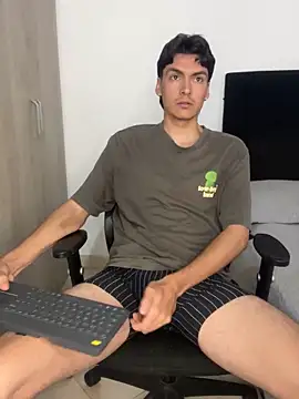 Snapshot of jacknoriz chatting on 03-06-25, 01:14 jacknoriz online show from 03-06-25, 01:14