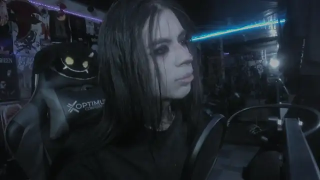 Snapshot of rotten_dreams chatting on 03-12-25, 11:12 rotten dreams online show from 03-12-25, 11:12