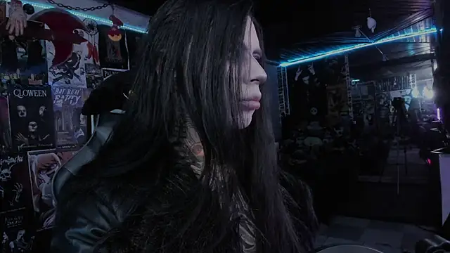 Snapshot of rotten_dreams chatting on 09-08-25, 10:20 rotten dreams online show from 09-08-25, 10:20