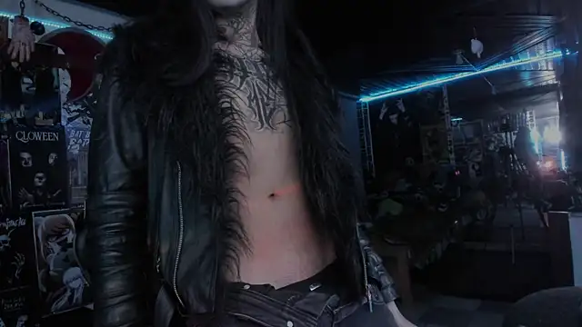 Snapshot of rotten_dreams chatting on 09-24-25, 10:35 rotten dreams online show from 09-24-25, 10:35