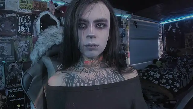 Snapshot of rotten_dreams chatting on 02-01-26, 05:00 rotten dreams online show from 02-01-26, 05:00