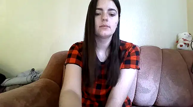 Snapshot of DominikaLoveu chatting on 02-18-25, 06:15 DominikaLoveu online show from 02-18-25, 06:15