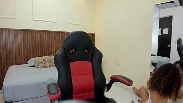 MELINAMARTINS online show from 10-02-25, 07:32