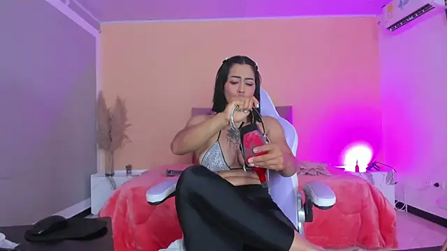 cristal crossfitx online show from 11-13-25, 10:25