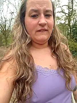 justtess online show from 04-09-26, 03:17