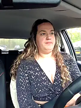 justtess online show from 04-26-26, 04:54