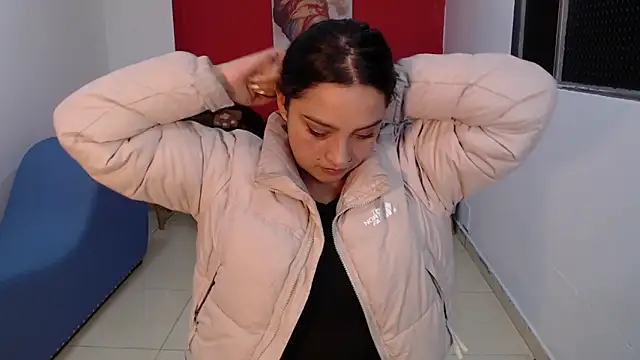 Snapshot of sweet_ahinara chatting on 10-20-25, 07:14 sweet ahinara online show from 10-20-25, 07:14