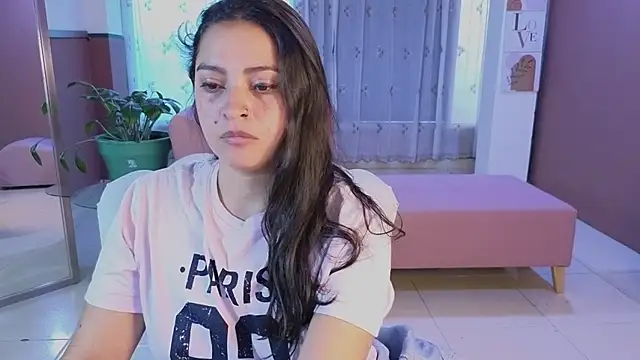 Snapshot of sweet_ahinara chatting on 12-13-25, 07:53 sweet ahinara online show from 12-13-25, 07:53