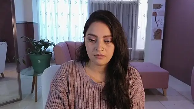 Snapshot of sweet_ahinara chatting on 12-15-25, 08:13 sweet ahinara online show from 12-15-25, 08:13