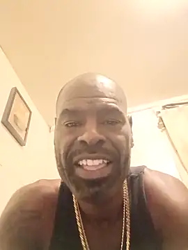 Snapshot of birdg chatting on 11-05-25, 07:03 birdg online show from 11-05-25, 07:03