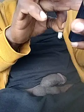 Snapshot of birdg chatting on 03-15-26, 04:57 birdg online show from 03-15-26, 04:57