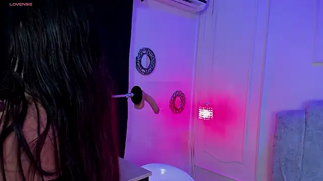 Snapshot of lanna_brunette chatting on 01-17-26, 01:16 lanna brunette online show from 01-17-26, 01:16