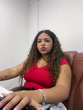 Anitta bell online show from 04-19-26, 01:32