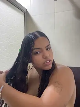 Anitta bell online show from 04-27-26, 03:04