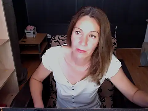 hannaha online show from 05-28-26, 06:16