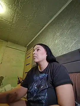 Greta Tamar online show from 04-22-26, 06:05