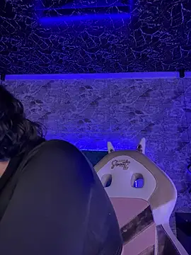 Scarlett-LS online show from 04-22-26, 02:03