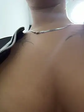 Scarlett-LS online show from 04-30-26, 03:24