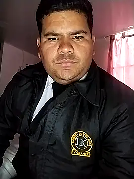 Snapshot of oscarshow24 chatting on 03-10-25, 11:42 oscarshow24 online show from 03-10-25, 11:42