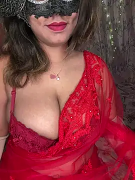 Snapshot of WifyHubby_38 chatting on 03-10-25, 07:18 WifyHubby 38 online show from 03-10-25, 07:18