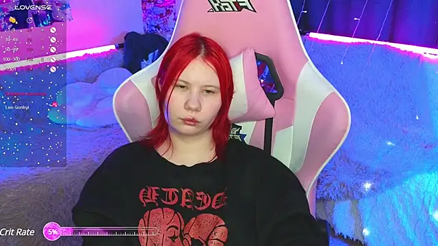 Snapshot of Little_kitsune1707 chatting on 03-07-25, 09:06 Little kitsune1707 online show from 03-07-25, 09:06