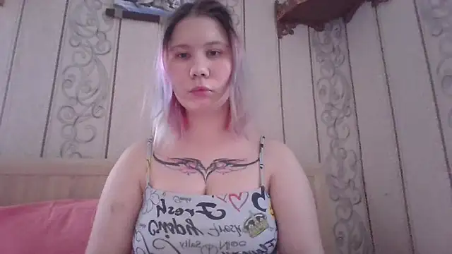 Snapshot of Little_kitsune1707 chatting on 10-01-25, 08:53 Little kitsune1707 online show from 10-01-25, 08:53