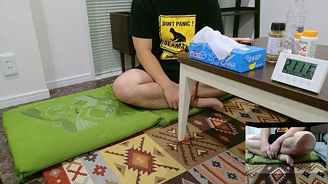 YARASERO-kun online show from 10-06-25, 12:13