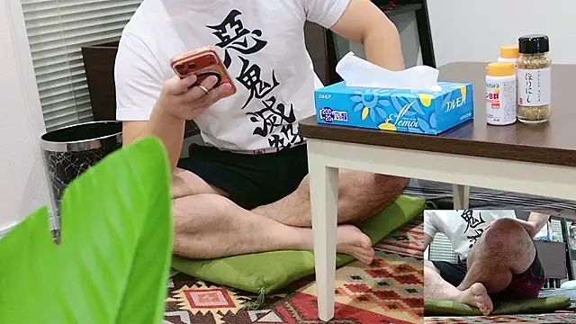 YARASERO-kun online show from 11-13-25, 08:57