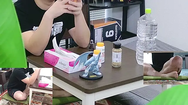 YARASERO-kun online show from 03-10-26, 01:32