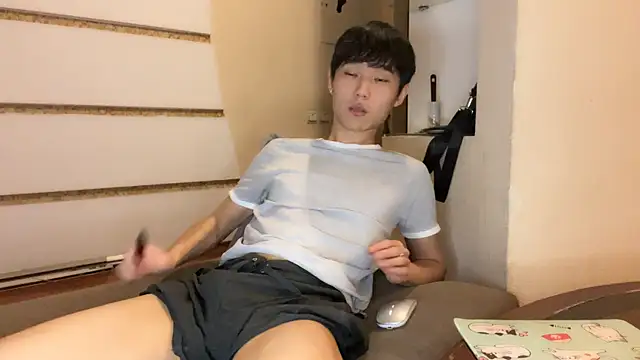 Snapshot of Brian_Stars chatting on 12-04-25, 06:16 Brian Stars online show from 12-04-25, 06:16