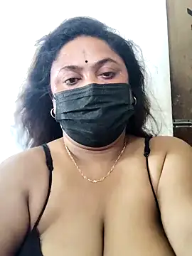 Snapshot of rani130 chatting on 05-16-26, 02:19 rani130 online show from 05-16-26, 02:19
