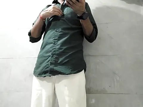 Snapshot of Lustyluckyy chatting on 09-08-25, 06:07 Lustyluckyy online show from 09-08-25, 06:07