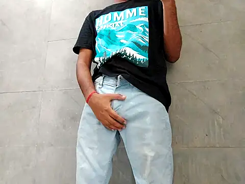 Snapshot of Lustyluckyy chatting on 09-14-25, 10:14 Lustyluckyy online show from 09-14-25, 10:14