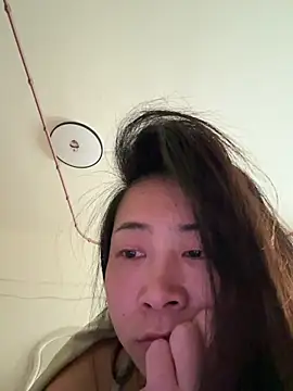 Snapshot of jinj-a chatting on 03-19-25, 12:59 jinj-a online show from 03-19-25, 12:59