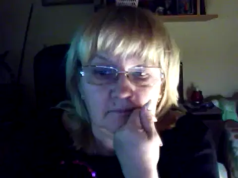 Snapshot of Violet5364 chatting on 02-27-25, 07:58 Violet5364 online show from 02-27-25, 07:58