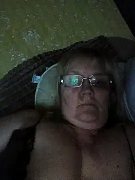 Violet5364 online show from 04-17-26, 08:45