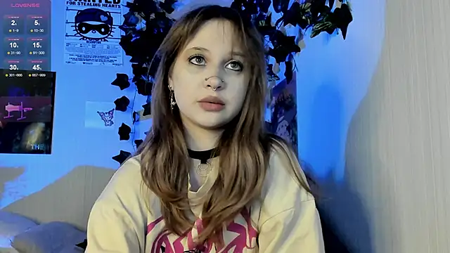 Snapshot of marynixoxo chatting on 03-04-25, 02:06 marynixoxo online show from 03-04-25, 02:06