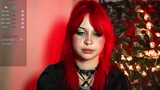 Snapshot of marynixoxo chatting on 06-24-26, 04:39 marynixoxo online show from 06-24-26, 04:39
