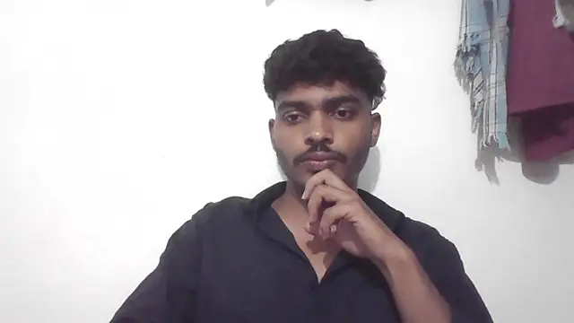 Snapshot of Harsh424242 chatting on 03-10-25, 08:01 Harsh424242 online show from 03-10-25, 08:01