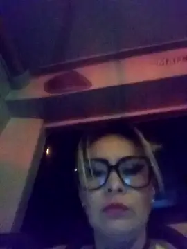 Snapshot of CandieGilson__ chatting on 09-10-25, 10:37 CandieGilson online show from 09-10-25, 10:37