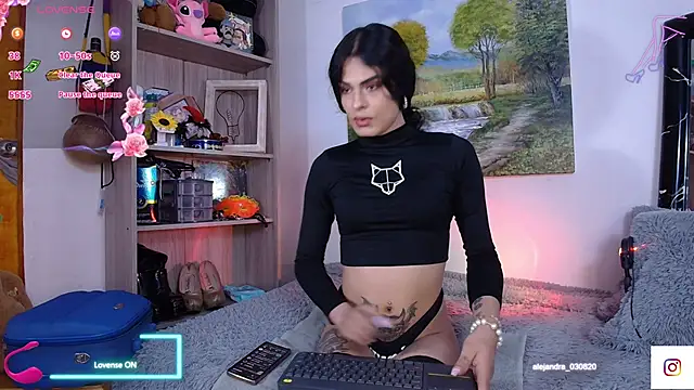 Meghan hott online show from 03-10-25, 03:52