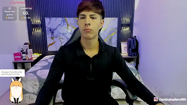 Estiv18  online show from 02-13-26, 02:51