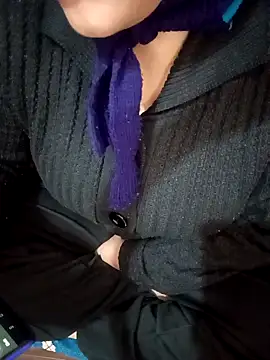 Mannat-222 online show from 12-14-25, 04:34