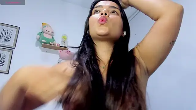 Snapshot of sarita_bigbooty_ chatting on 06-07-26, 10:08 sarita bigbooty online show from 06-07-26, 10:08
