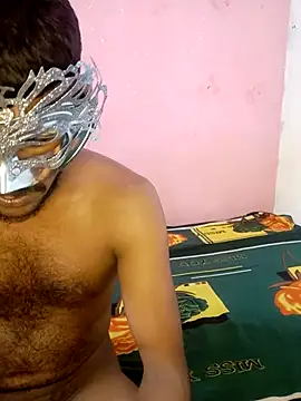 Snapshot of slskinny1 chatting on 09-10-25, 05:18 slskinny1 online show from 09-10-25, 05:18