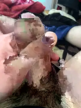 Snapshot of antoni_420 chatting on 03-19-25, 01:10 antoni 420 online show from 03-19-25, 01:10