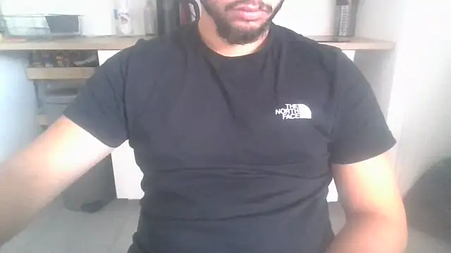 Snapshot of nxnd3525 chatting on 11-07-25, 10:15 nxnd3525 online show from 11-07-25, 10:15