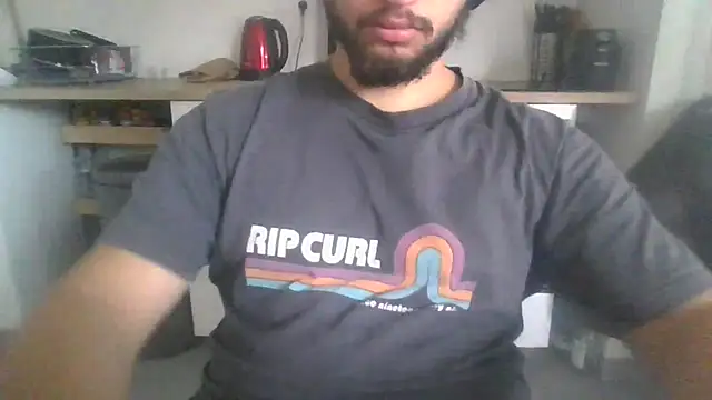 Snapshot of nxnd3525 chatting on 12-03-25, 10:46 nxnd3525 online show from 12-03-25, 10:46