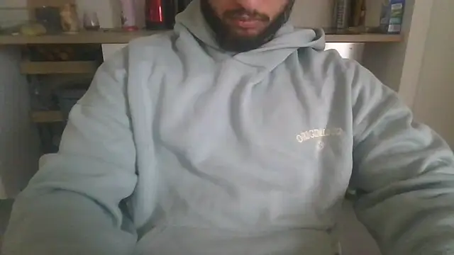 Snapshot of nxnd3525 chatting on 12-15-25, 12:09 nxnd3525 online show from 12-15-25, 12:09