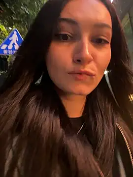 lunalovelee online show from 11-06-25, 03:46